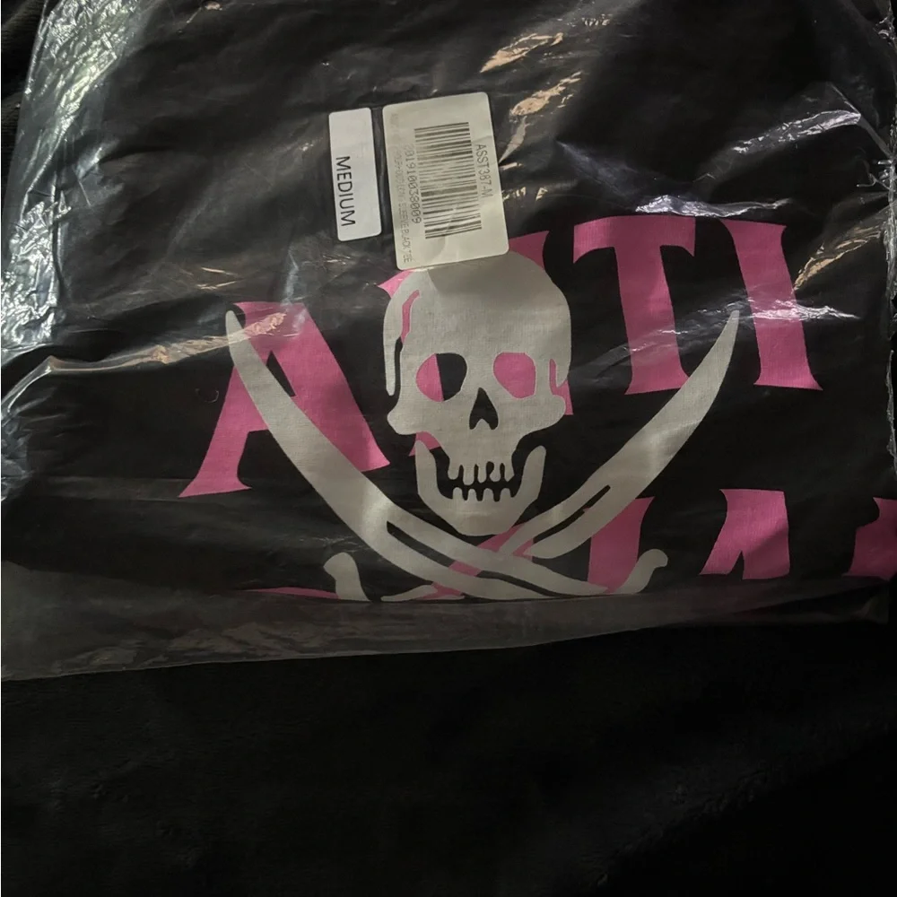 ASSC Neighborhood collab Size Medium - Picture 3 of 3